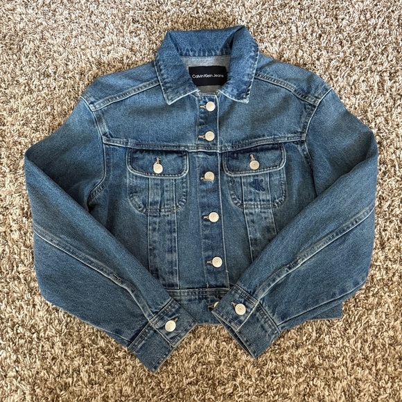 🆕 Calvin Klein Cropped Denim Jacket 💙 | XS - Picture 1 of 5